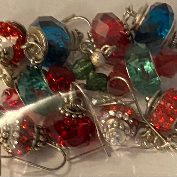 Stunning red earrings - Picture 5 of 5